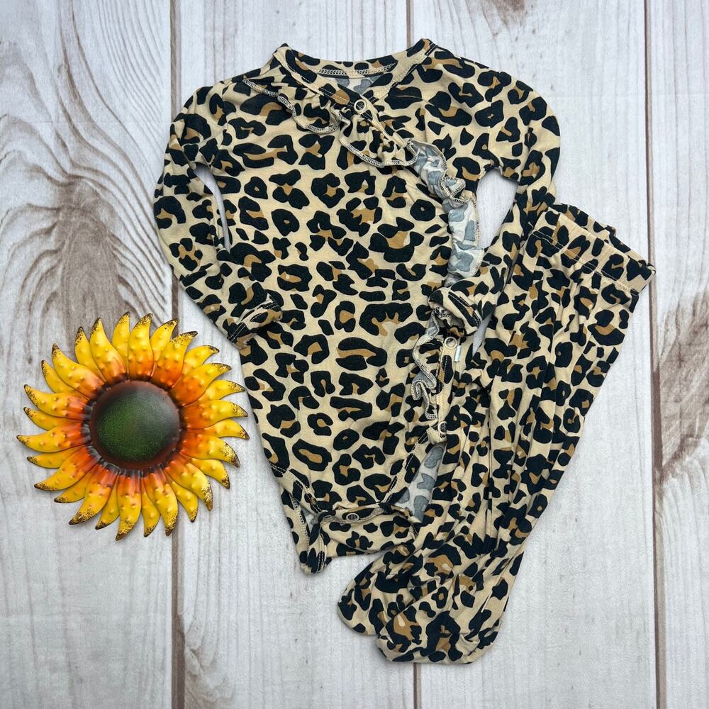 Posh Peanut Lana Leopard Print Bamboo Ruffle Outfit 0-3M